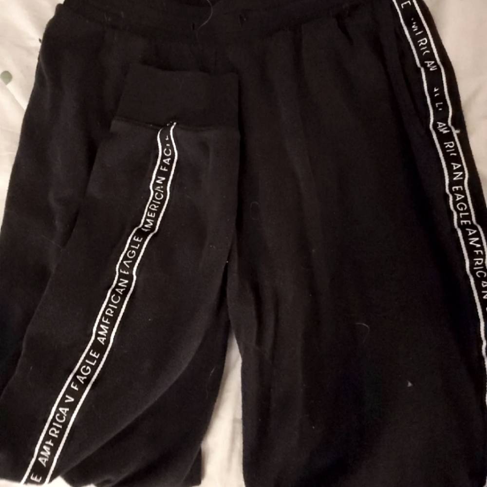 American eagle sweatpants